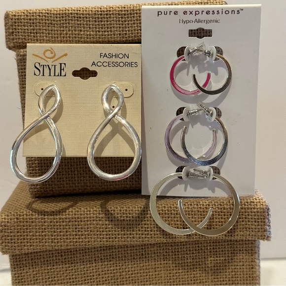 NWT 2 packs - 4 total pairs of silver tone earrings. Classic Hoop style 3 sizes - Picture 3 of 10